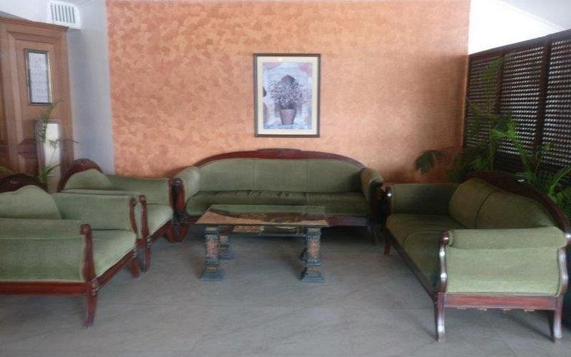 Hotel Raj Hans, Faridabad Eksteriør bilde